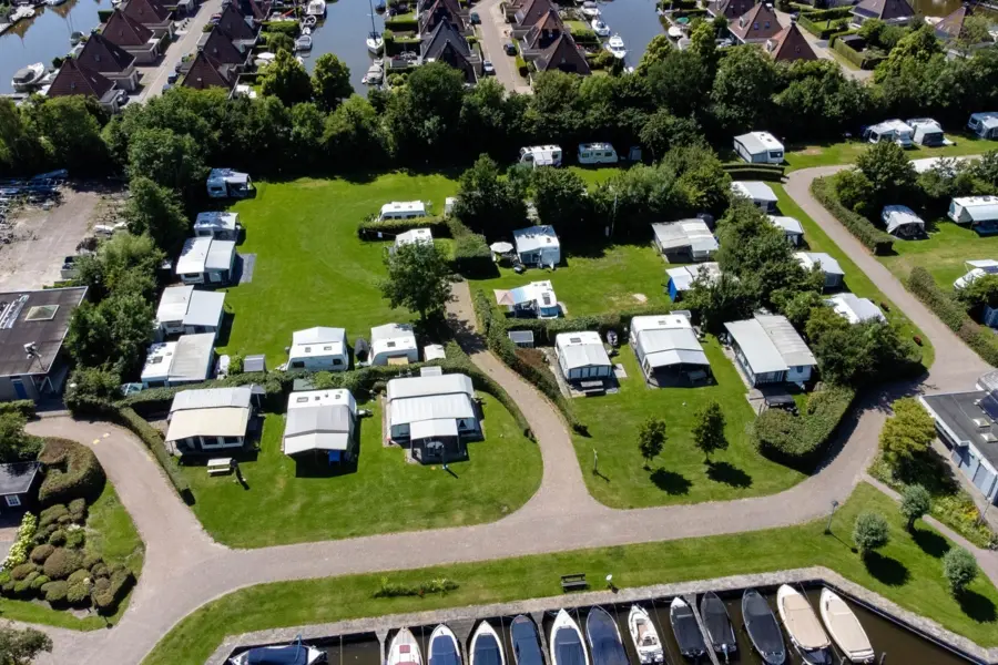 Dronefoto de Rakken 4