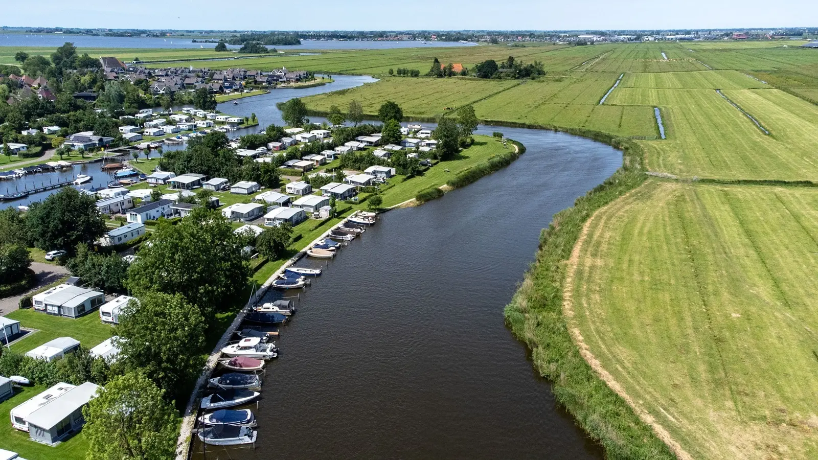 Uitzicht over Gouden Boaiem 1