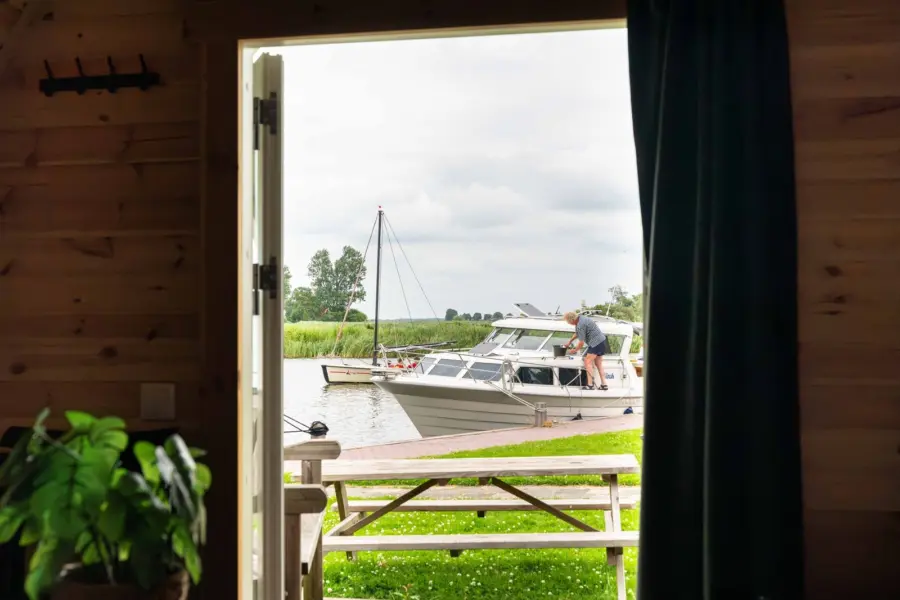 Uitzicht vanuit kampeerpod 3