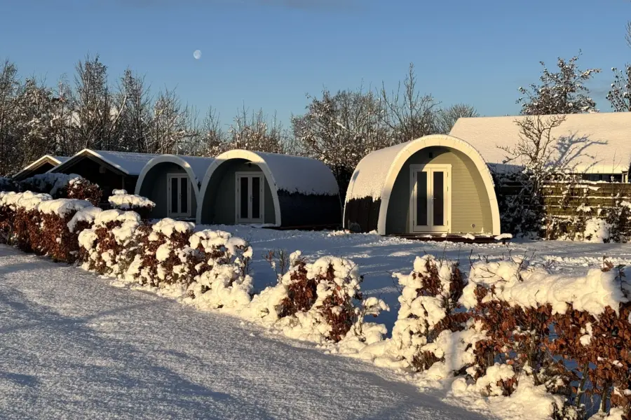 Sneeuw kampeerpods