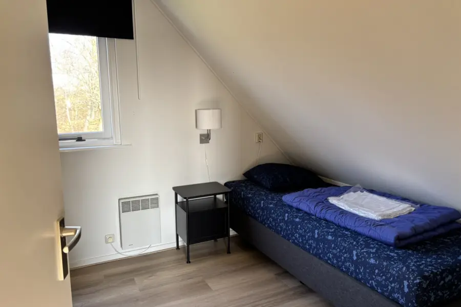 Slaapkamer boven links 1