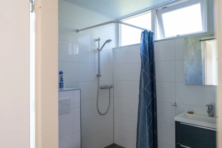 Vakantiehuis de Rakken badkamer 2