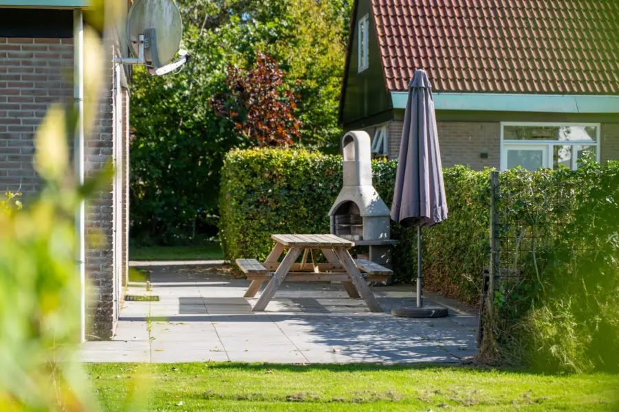 Vakantiehuis de Rakken tuin compleet